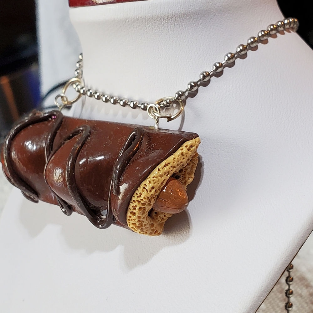 Necklace - Picture 2 of 2